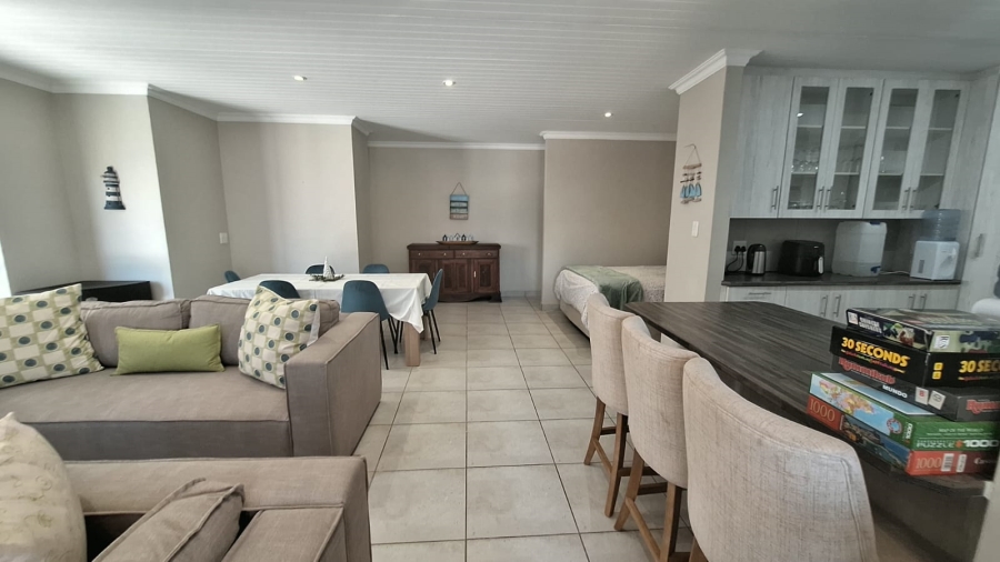 3 Bedroom Property for Sale in Stilbaai Wes Western Cape
